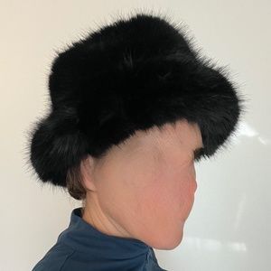 Black Fur Bucket Hat